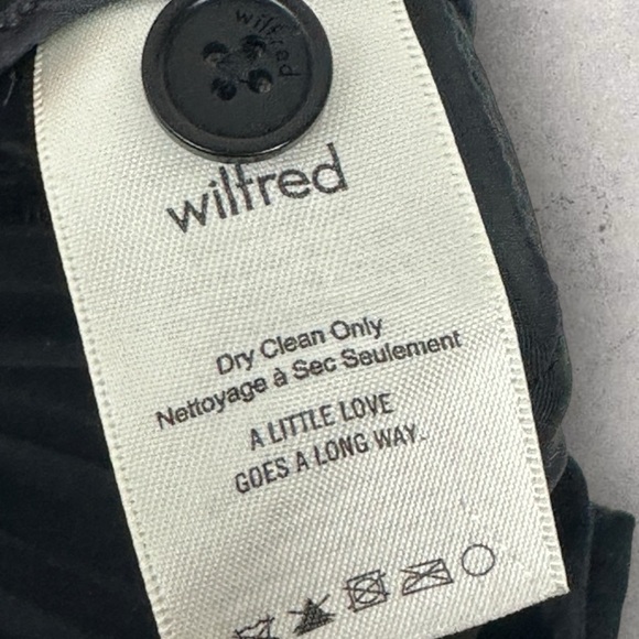 Aritzia Wilfred Chablais Pants Black Silk Size 4 Wide Leg High Rise Pinstripes - Picture 8 of 15